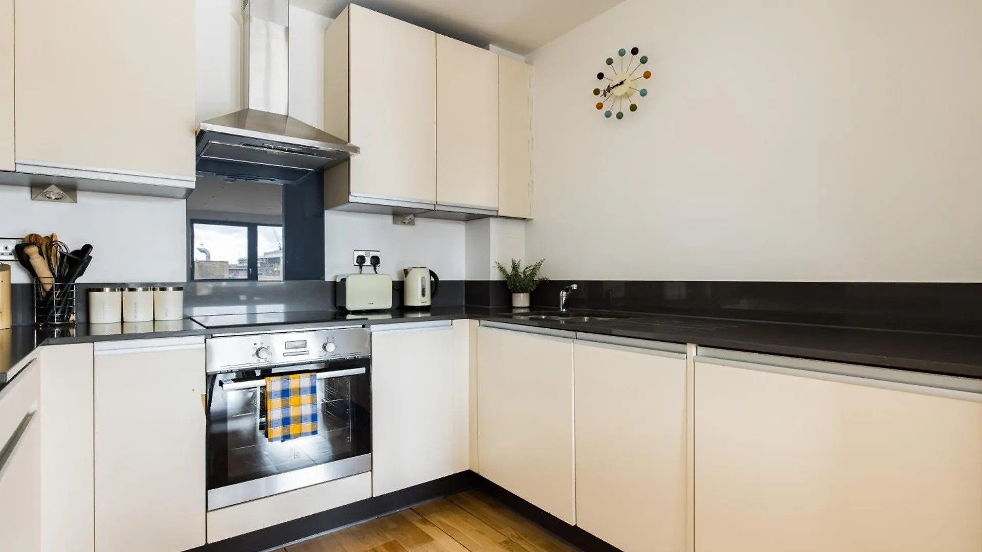 Do Not Use Apartment London United Kingdom